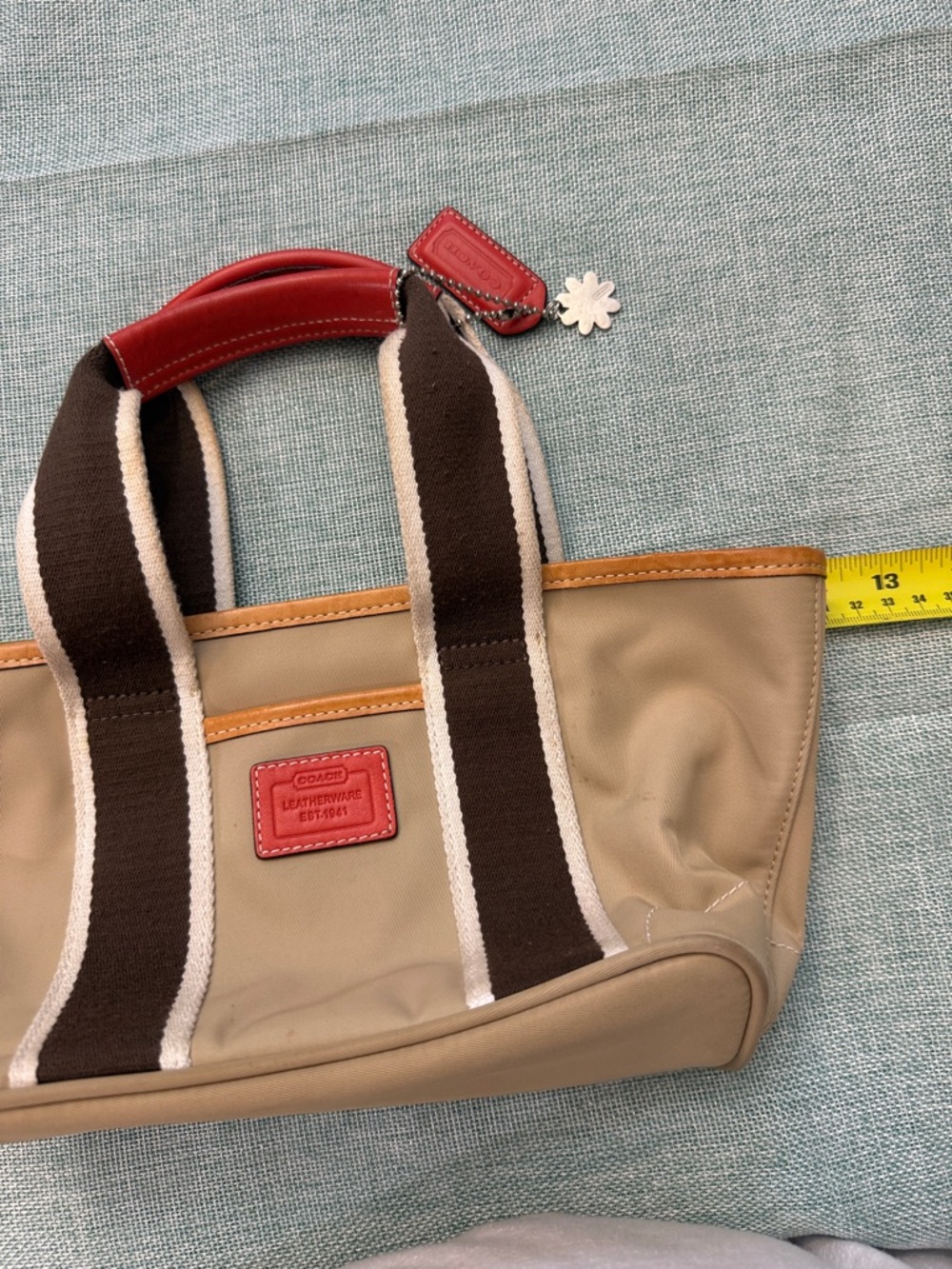 Coach Hamptons Mini Weekend Tote Bag Style 6260 Y2K Vintage with Daisy Charm - Picture 6 of 10
